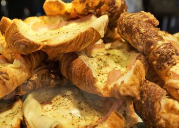 meal, food, yummy, nourishment, healthy, vitamins, amsterdam, holland, tradition, cheese, croissont, breakfast, enjoy the meal, fat, unhealthy, trans fat, white, loaf, bun, sale, bakery, kitchen, trans fat, trans fat, trans fat, trans fat, trans fat